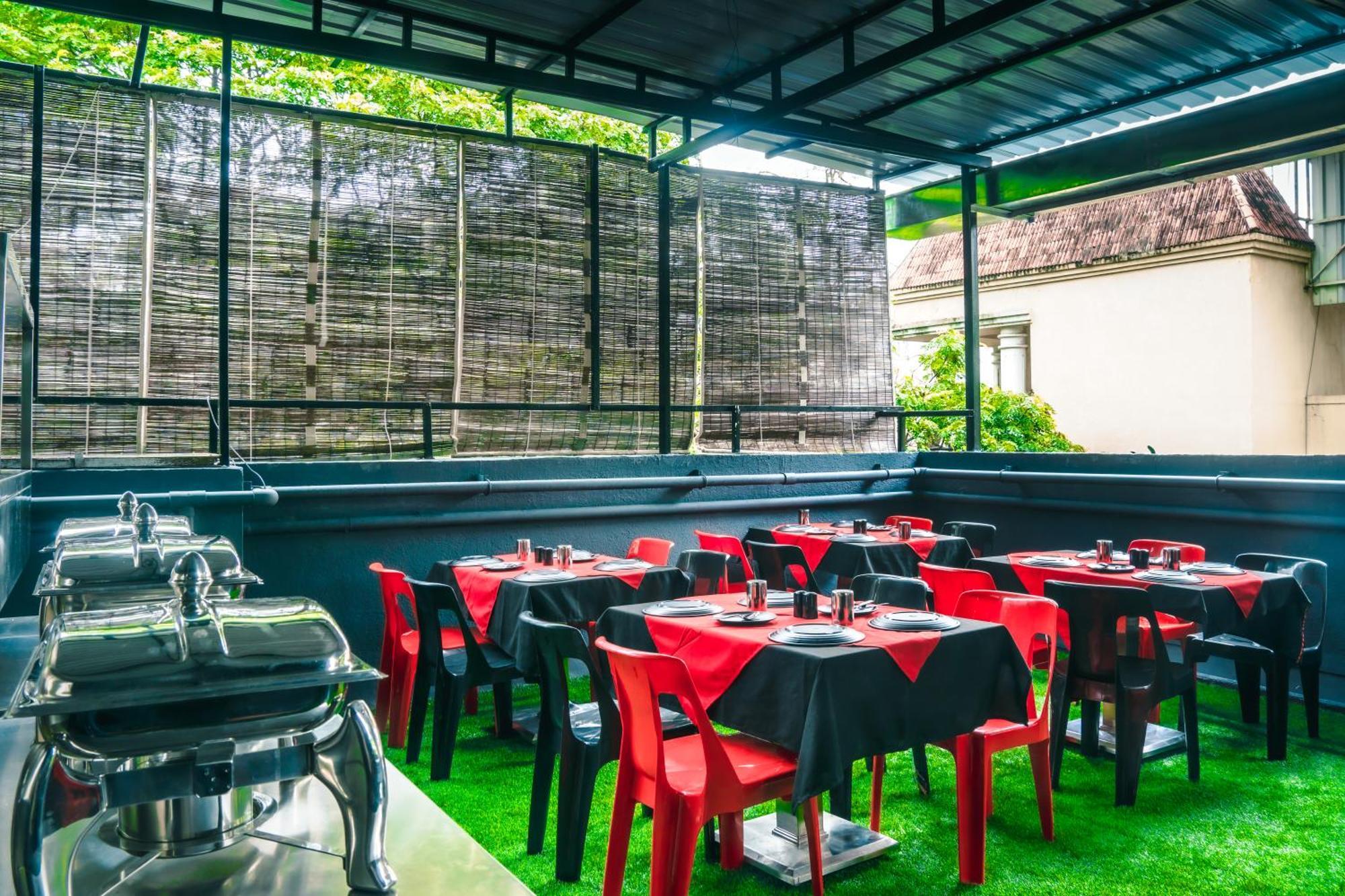 Treebo Serenity Inn, Koregaon Park Pune Exterior photo